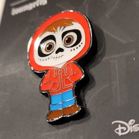 Loungefly Disney Pixar Coco Miguel Enamel Pin NEW - Picture 5 of 11